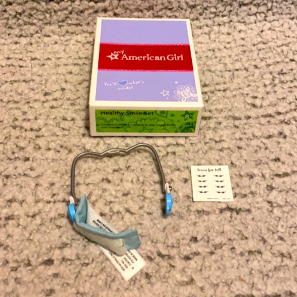 American Girl Healthy Smile Set